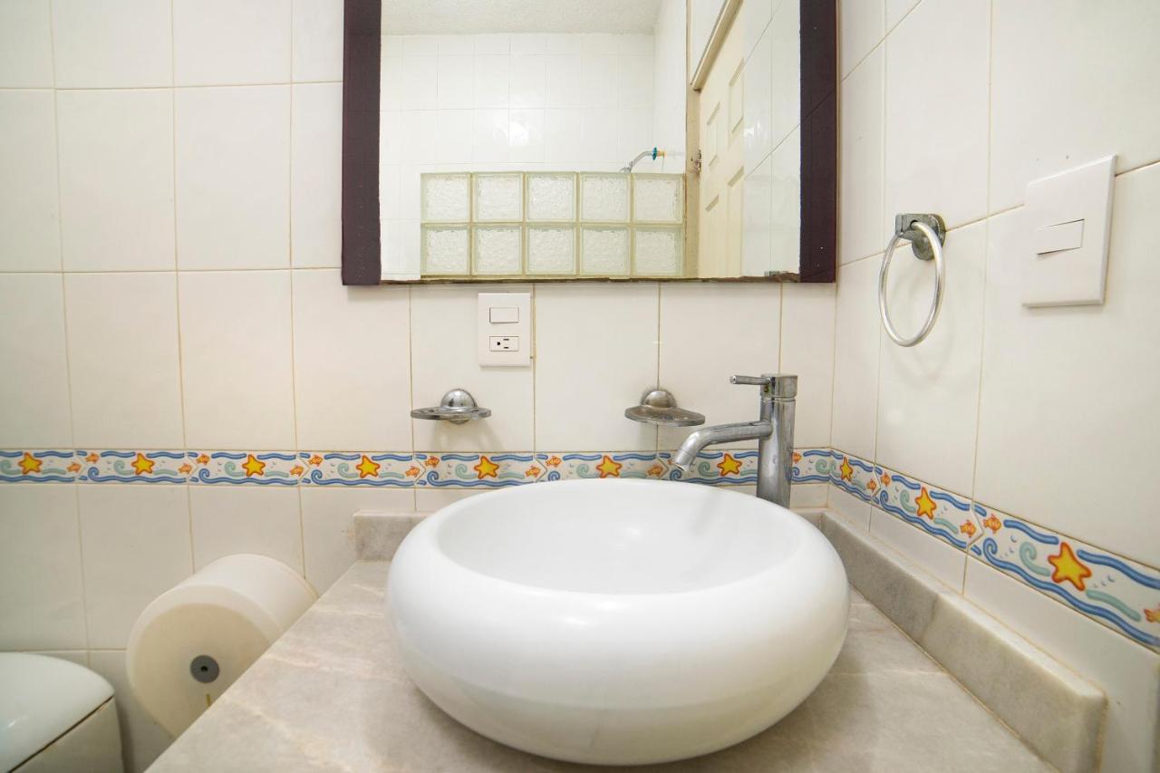 Hôtel Amueblados San Isidro à León de los Aldamas Extérieur photo