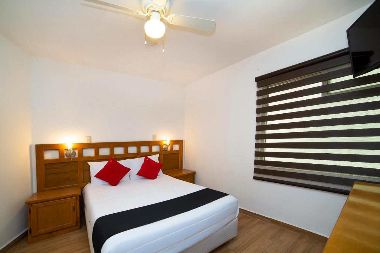 Hôtel Amueblados San Isidro à León de los Aldamas Extérieur photo