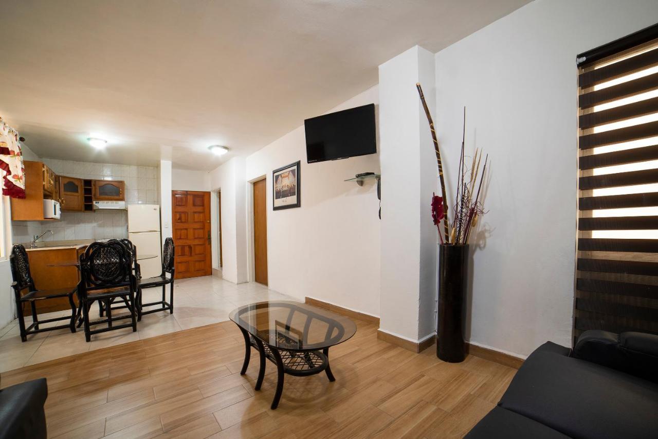 Hôtel Amueblados San Isidro à León de los Aldamas Extérieur photo