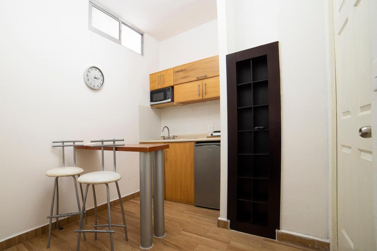 Hôtel Amueblados San Isidro à León de los Aldamas Extérieur photo